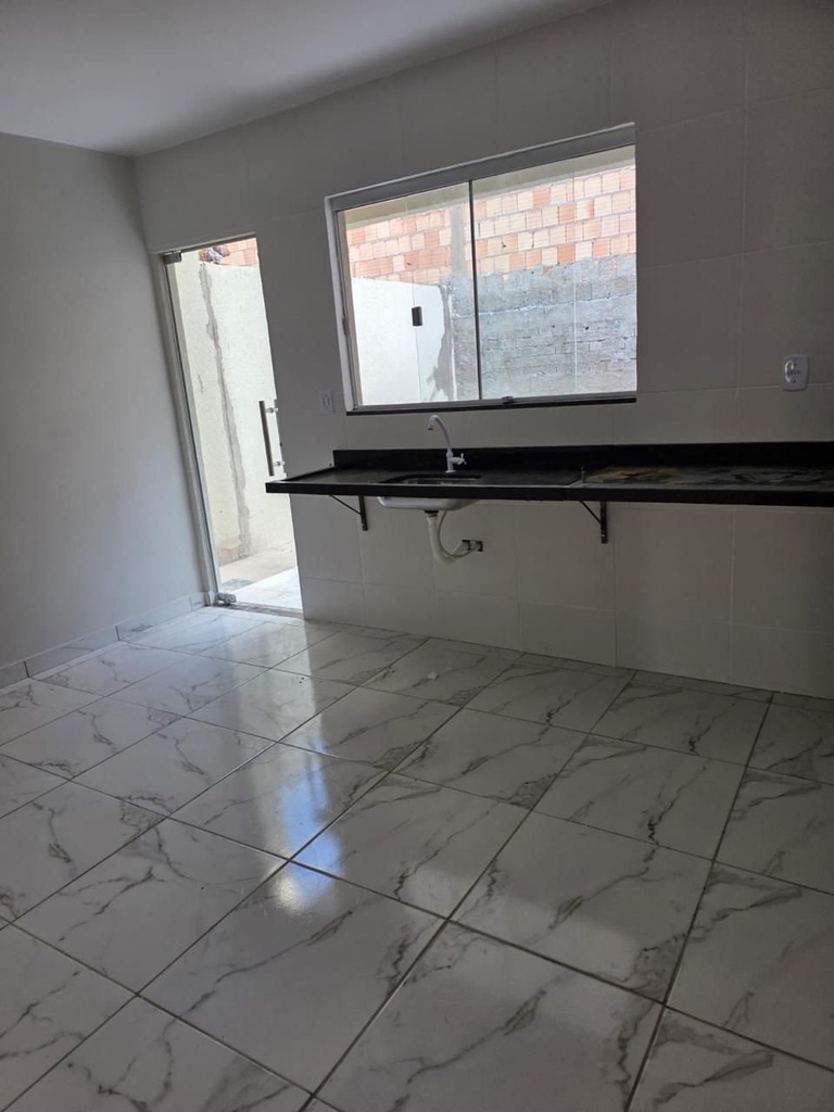 residential-/-home-60m2-centro-luziania-go