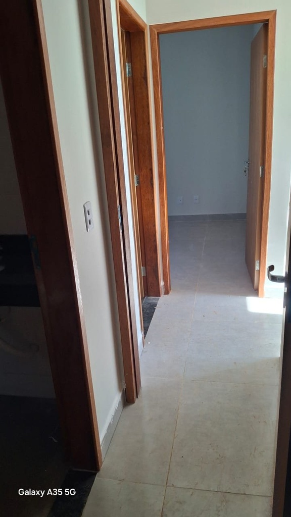 residential-/-home-2-quartos-60m2-jardim-do-inga-luziania-go