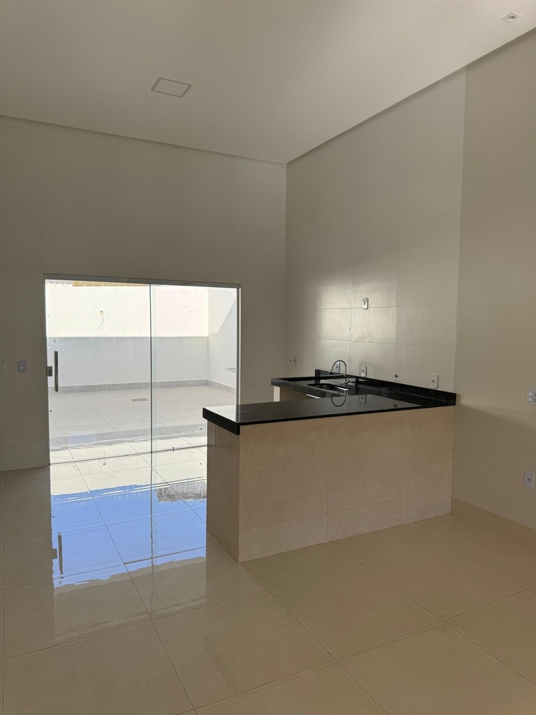 residential-/-home-3-quartos-60m2-jardim-das-americas-formosa-go