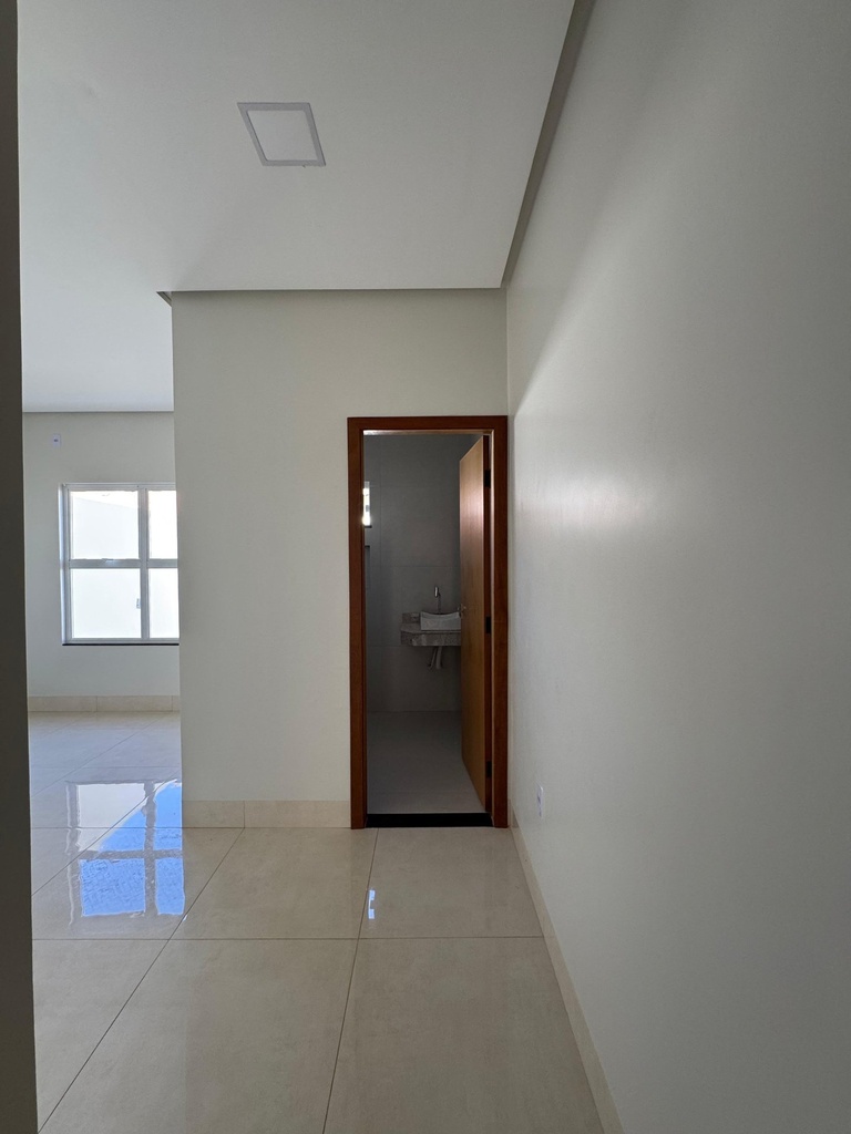 residential-/-home-3-quartos-60m2-jardim-das-americas-formosa-go