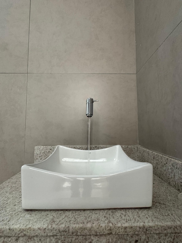 residential-/-home-3-quartos-60m2-jardim-das-americas-formosa-go