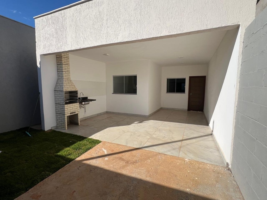 residential-/-home-parque-jk-luziania-go
