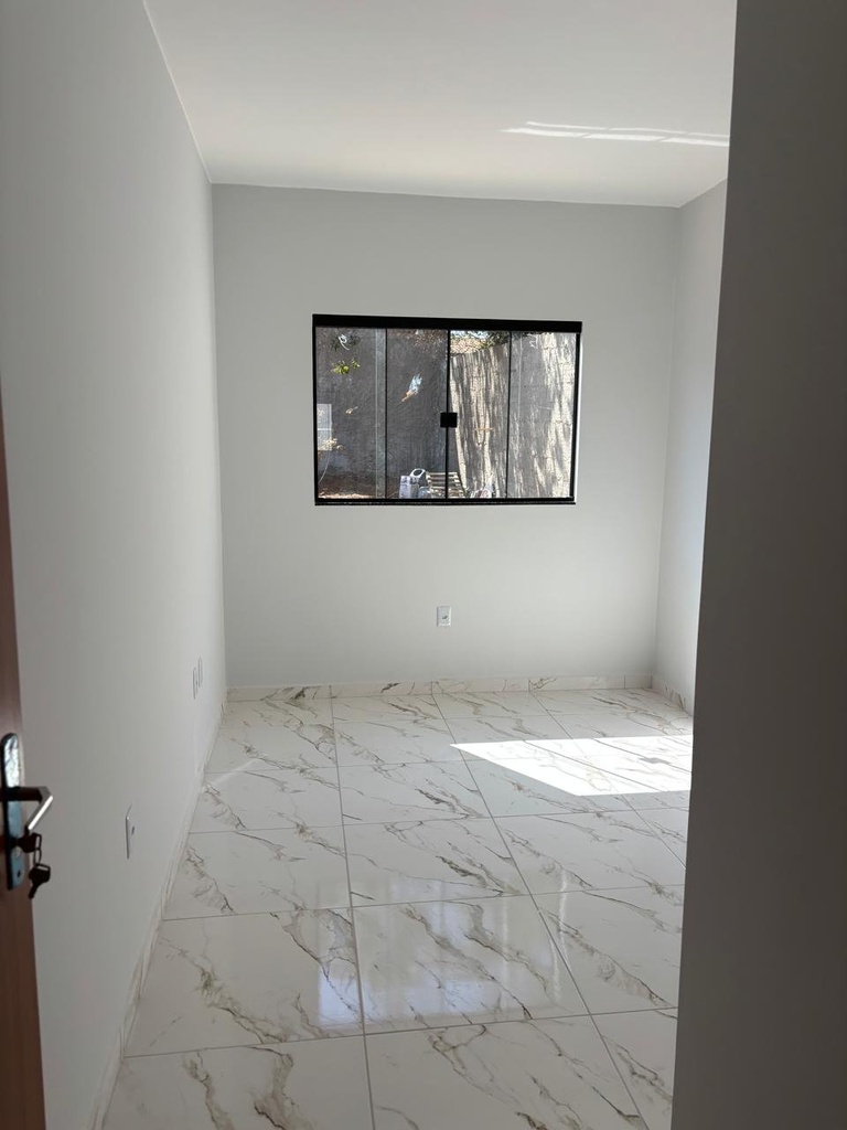 residential-/-home-parque-sol-nascente-luziania-go