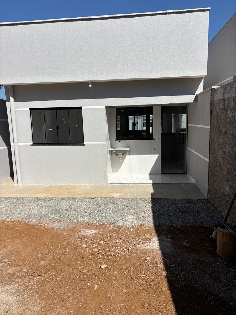 residential-/-home-parque-sol-nascente-luziania-go